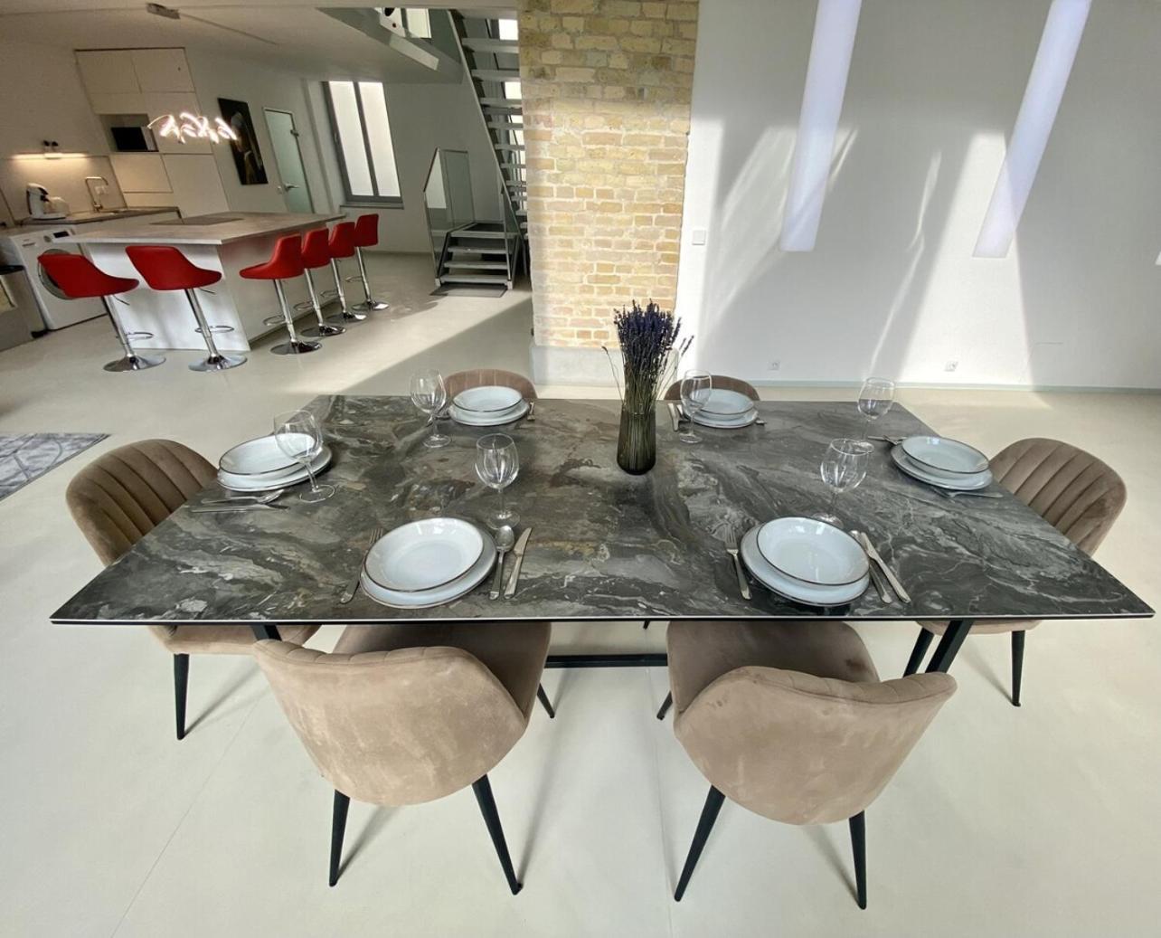 Loft With Pool Table, Kitchen Island & Gallery *